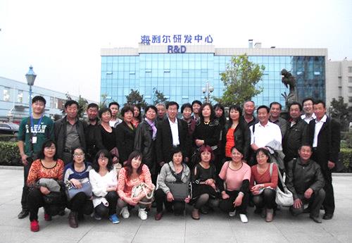 参观交流促合作 增强信心谋发展——海利尔内蒙古客户来访